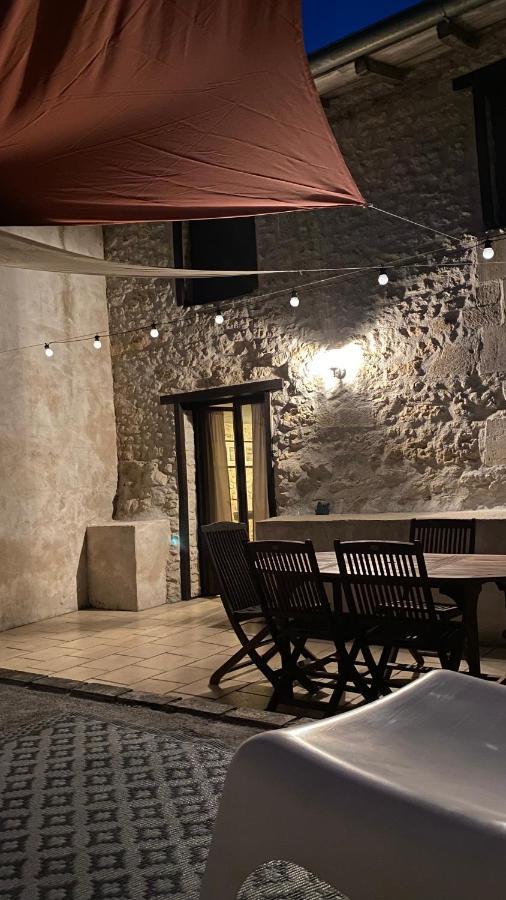 Metairie Des Gacheries Champagne-et-Fontaine Экстерьер фото